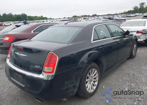 2014 Chrysler 300 z USA, uszkodzony, nr VIN 2C3CCAAG4EH376259